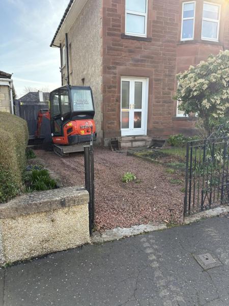 Driveways Glasgow - project cover image